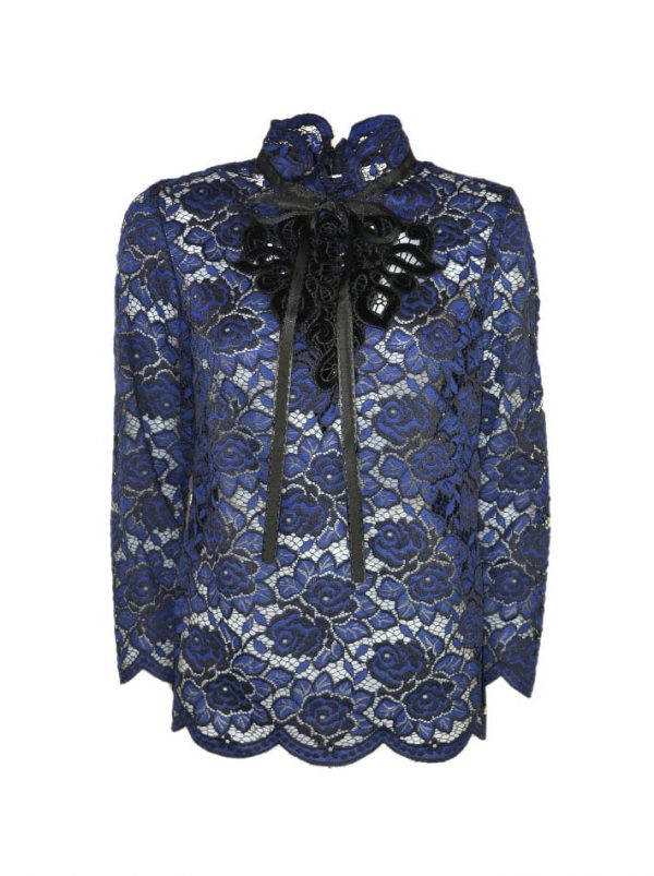 Кофта Maria Grazia Severi  черно-синяя из хлопкового кружева воротник дополнен завязками на ленте на груди велюровая вышивка