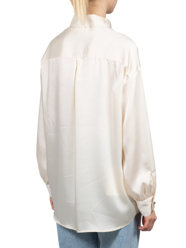 Рубашка vicolo молочного цвета с серебряными пуговицами